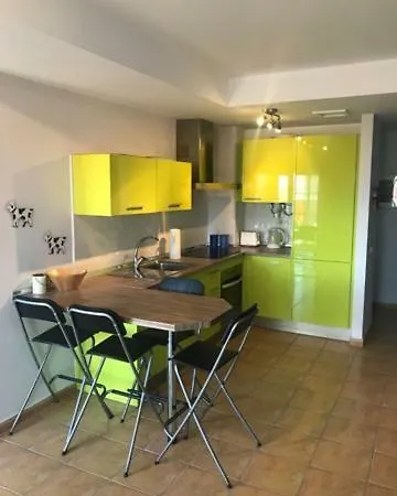 아파트 Cotillo Country 20d